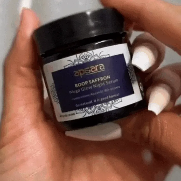 ROOP Saffron Mega Glow Night Serum
