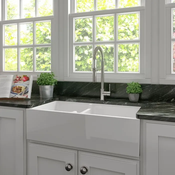 ZLINE Farmhouse Reversible Fireclay Sink in White Gloss (FRC5121-WH-36)
